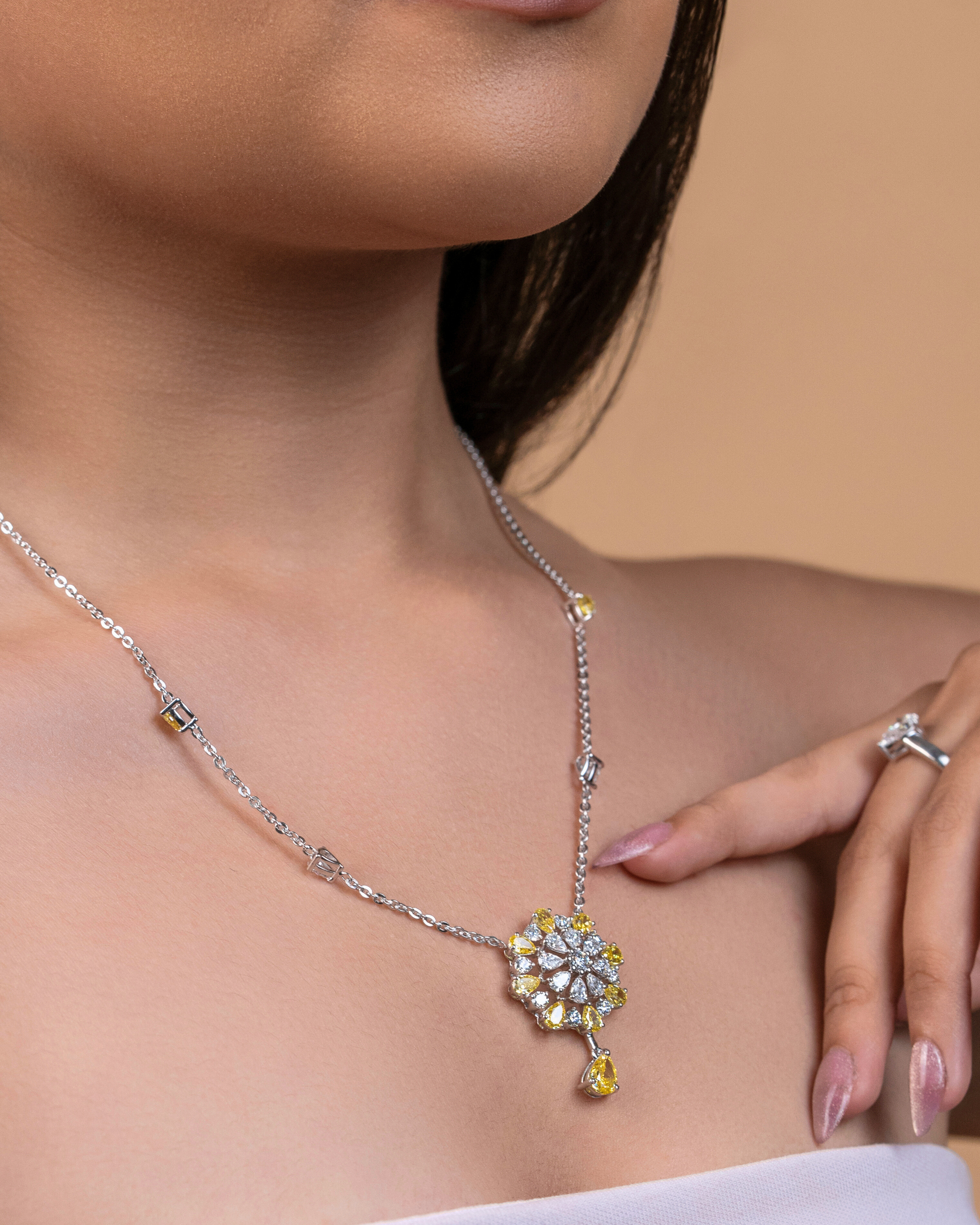 Pear Cut Unique Style Necklace